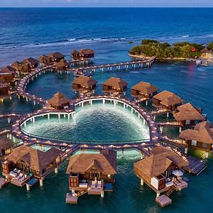 Sandals Royal Caribbean All Inclusive Resort & Private Island - Couples Only